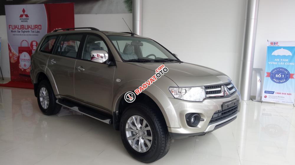 Mitsubishi Pajero Sport xe 7 chỗ màu vàng cát, rẻ nhất Đà Nẵng, hỗ trợ trả góp 90% - LH 0911477123-11