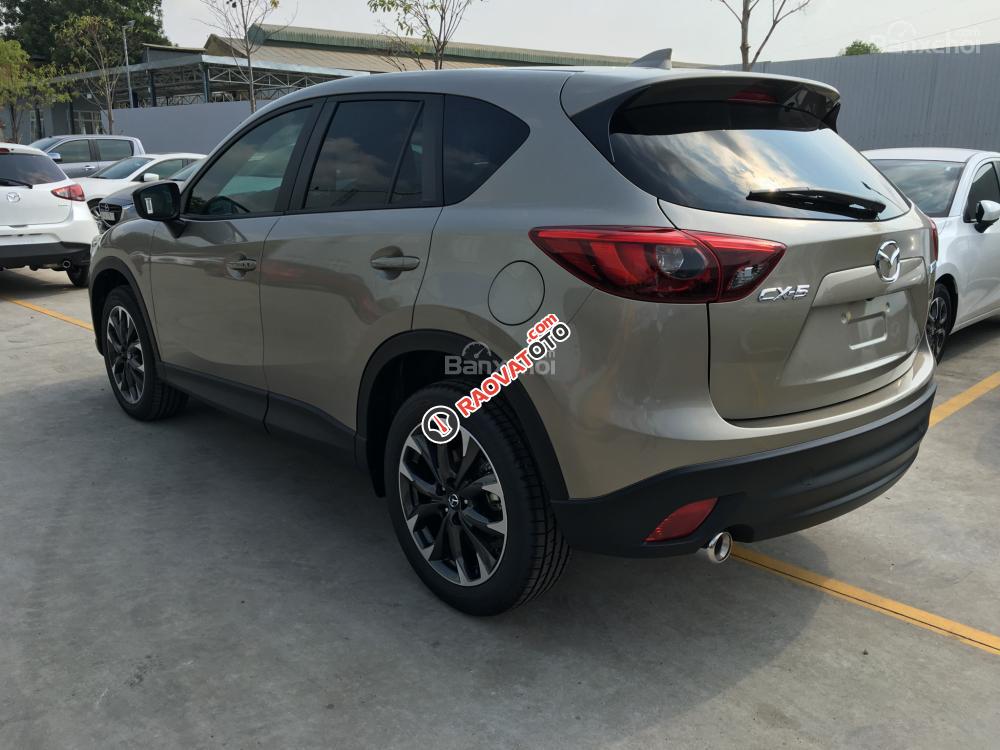 Bán xe Mazda CX 5 2.5 giá cạnh tranh, trả góp 90% xe, cùng nhiều quà tặng hấp dẫn khác, LH 0977.759.946-4