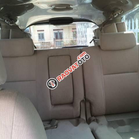 Bán Toyota Innova G MT đời 2009, màu bạc, giá tốt-3