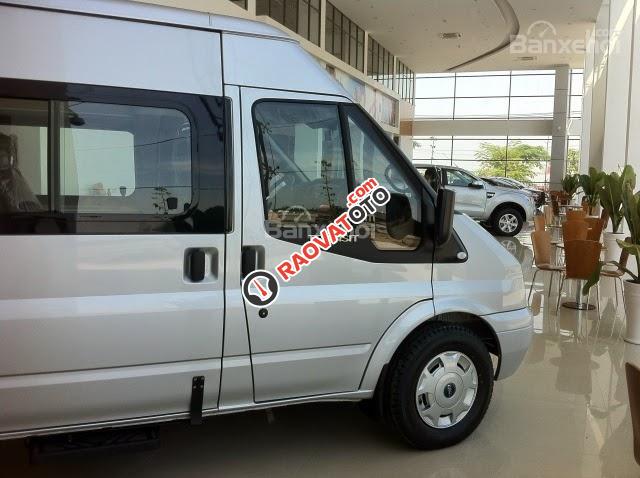 Bán Ford Transit xe khách 16 chỗ 2017 - Tặng mâm đúc, bọc trần lót sàn, bảo hiểm, LS cố định 0,6%/tháng-2