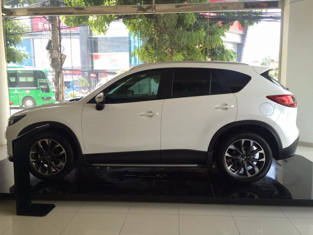 Cần bán Mazda CX 5 đời 2017, màu trắng, xe nhập-2