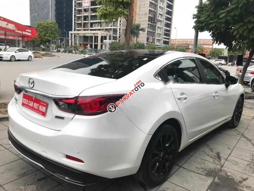 Cần bán xe Mazda 6 2.0 AT đời 2016, màu trắng số tự động-5