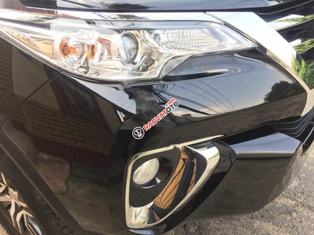 Bán ô tô Toyota Fortuner 2.7V đời 2017, màu đen, nhập khẩu như mới-1