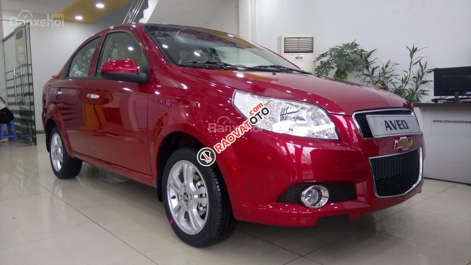 Bán xe Chevrolet Aveo LT năm 2017, màu đỏ, hỗ trợ vay ngân hàng 80%. Gọi Ms. Lam 00939 19 37 18-0