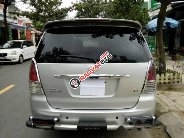 Bán ô tô Toyota Innova G 2009, màu bạc-4