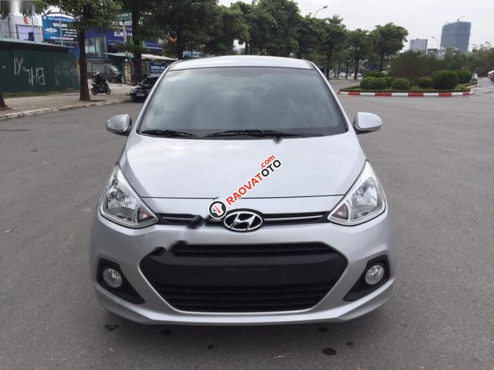 Bán Hyundai Grand i10 1.2 AT đời 2015, màu bạc, nhập khẩu  -1