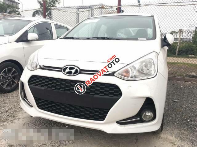 Bán ô tô Hyundai Grand i10 full model 2018, xe sẵn giao ngay, hỗ trợ vay ngân hàng, Uber & Grab - LH: 0904 806 785-0