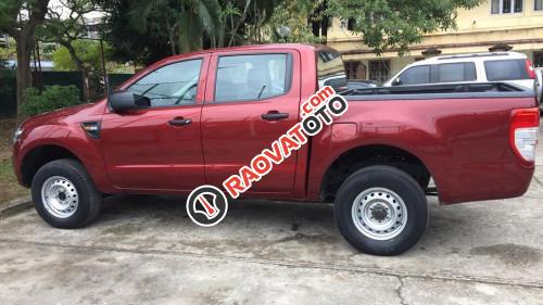 Bán Ford Ranger 2.2 MT đời 2013, màu đỏ, 410tr-2