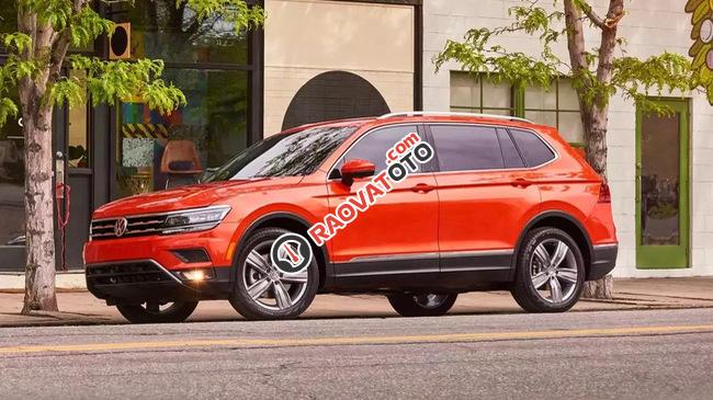 (Nhận đặt cọc)Bán xe Volkswagen Tiguan Allspace 2018, nhiều màu, nhập khẩu. Lh: 097.8877.754 Ms Phượng-4