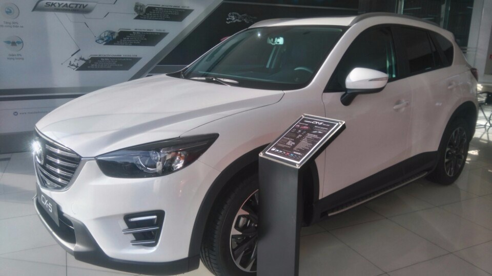 Cần bán xe Mazda CX 5 2017, màu trắng, nhập khẩu nguyên chiếc-1