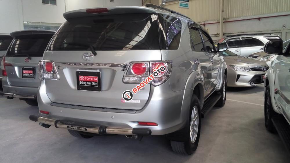 Bán Toyota Fortuner 2.7V (4x2) đời 2012, màu bạc-5