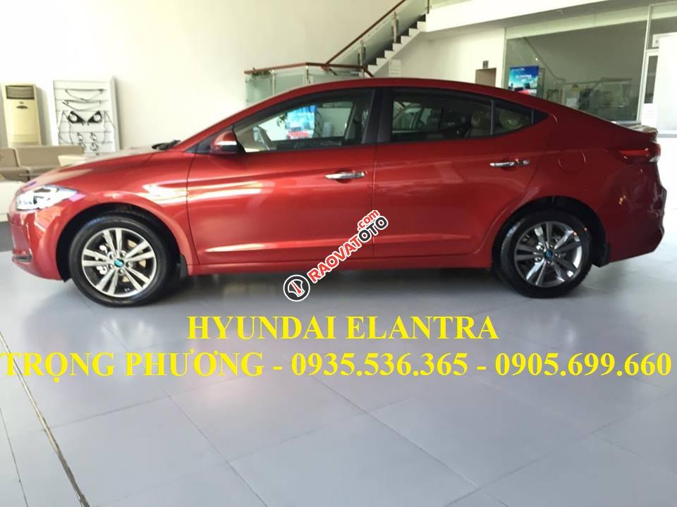 Bán Hyundai Elantra Đà Nẵng, bán xe Elantra Đà Nẵng, giá xe Elantra 2018 Đà Nẵng, LH: Trọng Phương - 0935.536.365-9