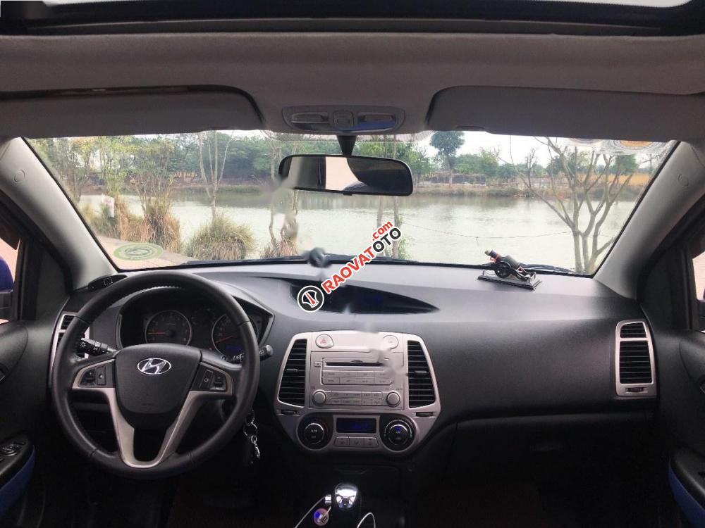 Bán Hyundai i20 1.4 AT đời 2010, màu xanh lam, xe nhập xe gia đình-9