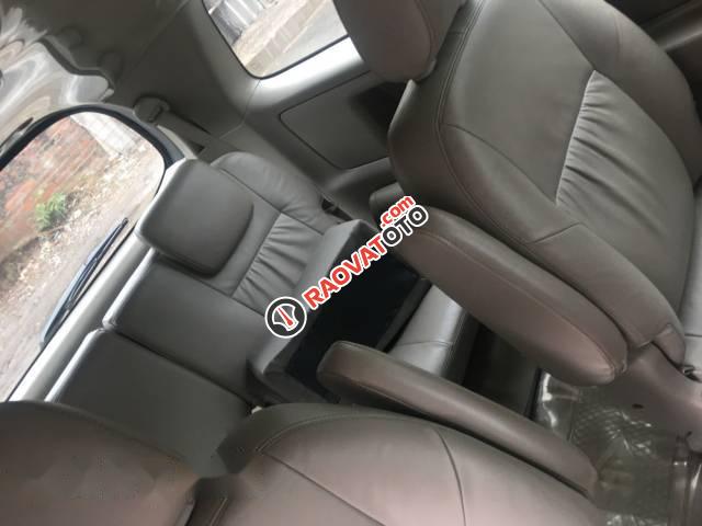 Cần bán xe Toyota Innova đời 2011, giá 525tr-5