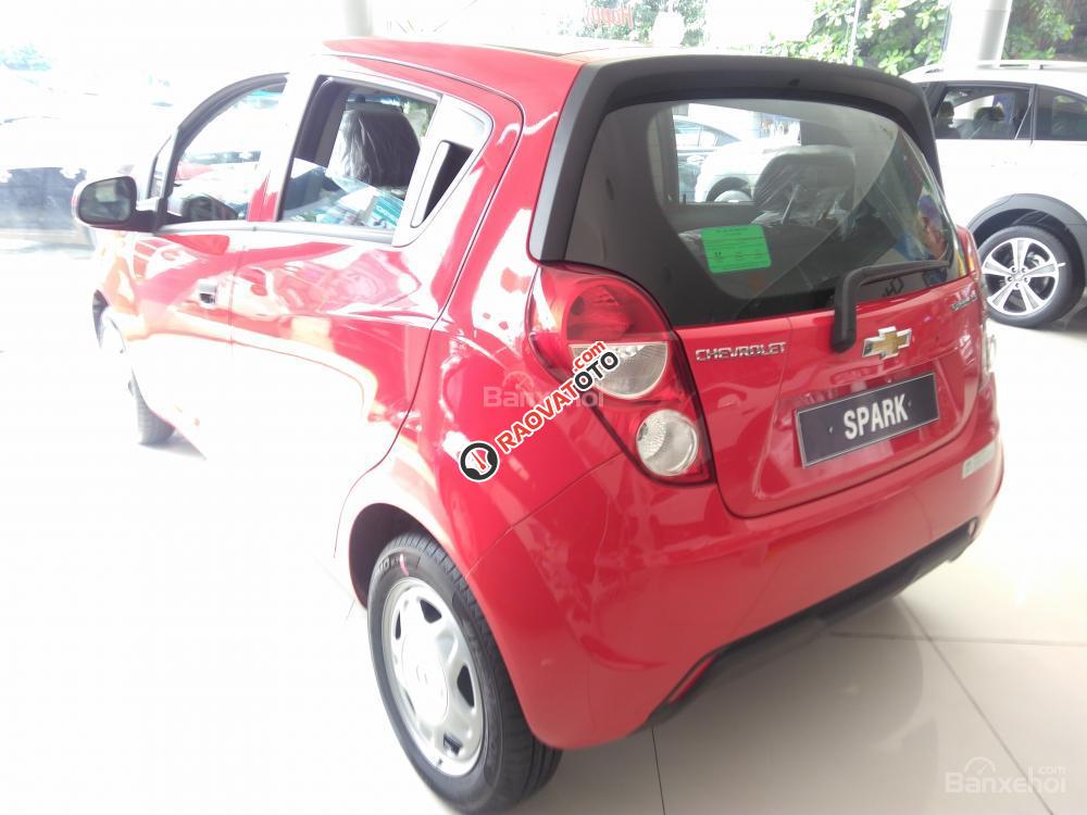 Chevrolet Spark 2017, hỗ trợ vay ngân hàng 80%. Gọi Ms. Lam 0939193718-0