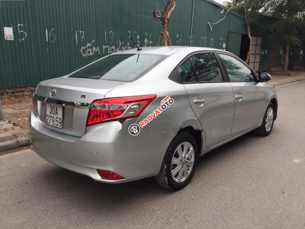 Cần bán xe Toyota Vios 1.5G năm 2014, màu bạc chính chủ-0