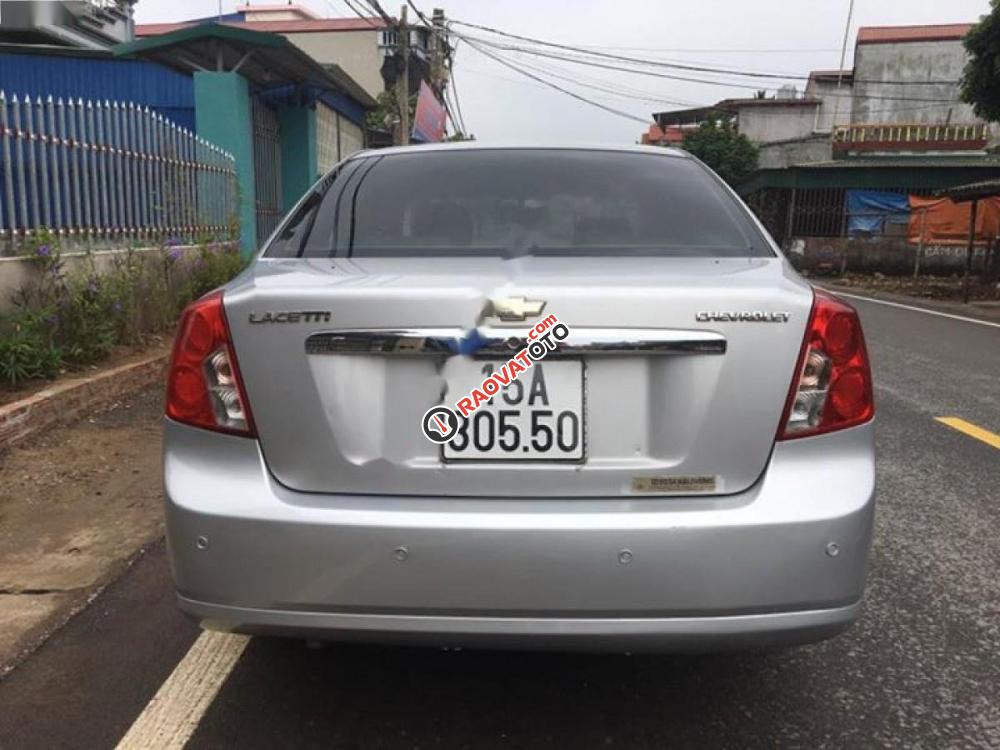 Cần bán lại xe Chevrolet Lacetti 1.6 năm 2012, màu bạc chính chủ, giá 252tr-3