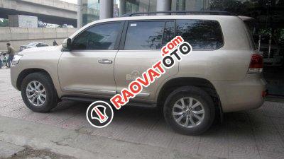 Bán Toyota Land Cruiser V8 VX 4.6L đời 2016, màu vàng cát ít sử dụng-6