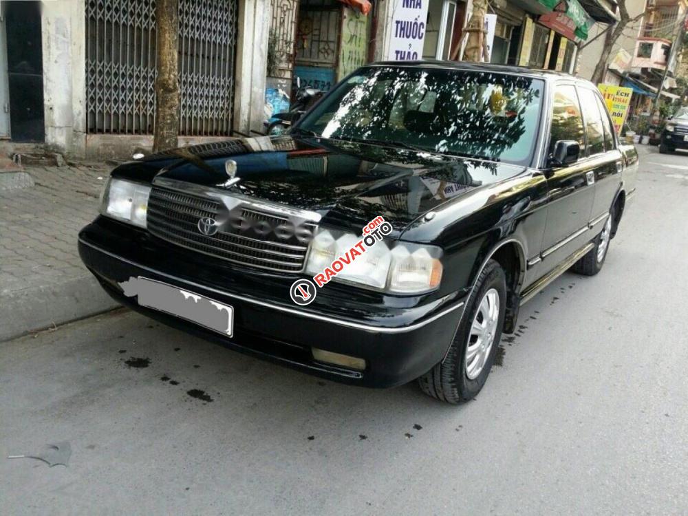 Bán ô tô Toyota Crown năm 1994, màu đen, xe nhập chính chủ, giá tốt-0