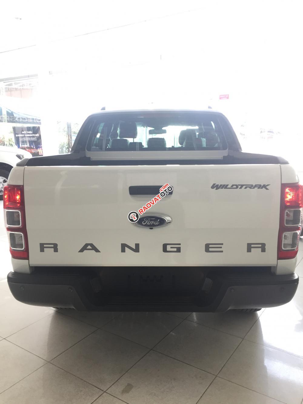 Bán Ford Ranger Wildtrak màu trắng, có xe tại Tây Ninh, giao xe liền-3