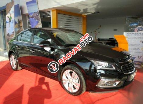 Chevrolet Cruze LTZ phiên bản 2017 khuyến mãi 70 triệu - Trả trước 80 triệu nhận xe LH: 0933 415 481-4