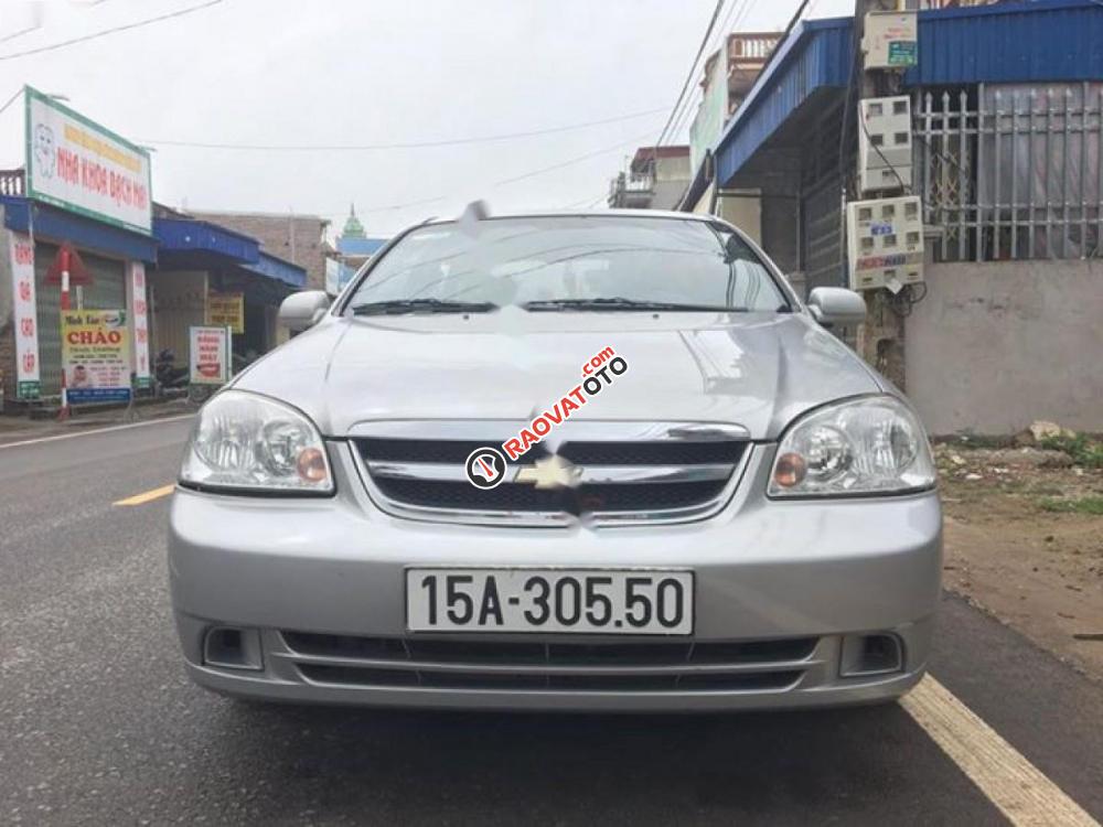 Cần bán lại xe Chevrolet Lacetti 1.6 năm 2012, màu bạc chính chủ, giá 252tr-2