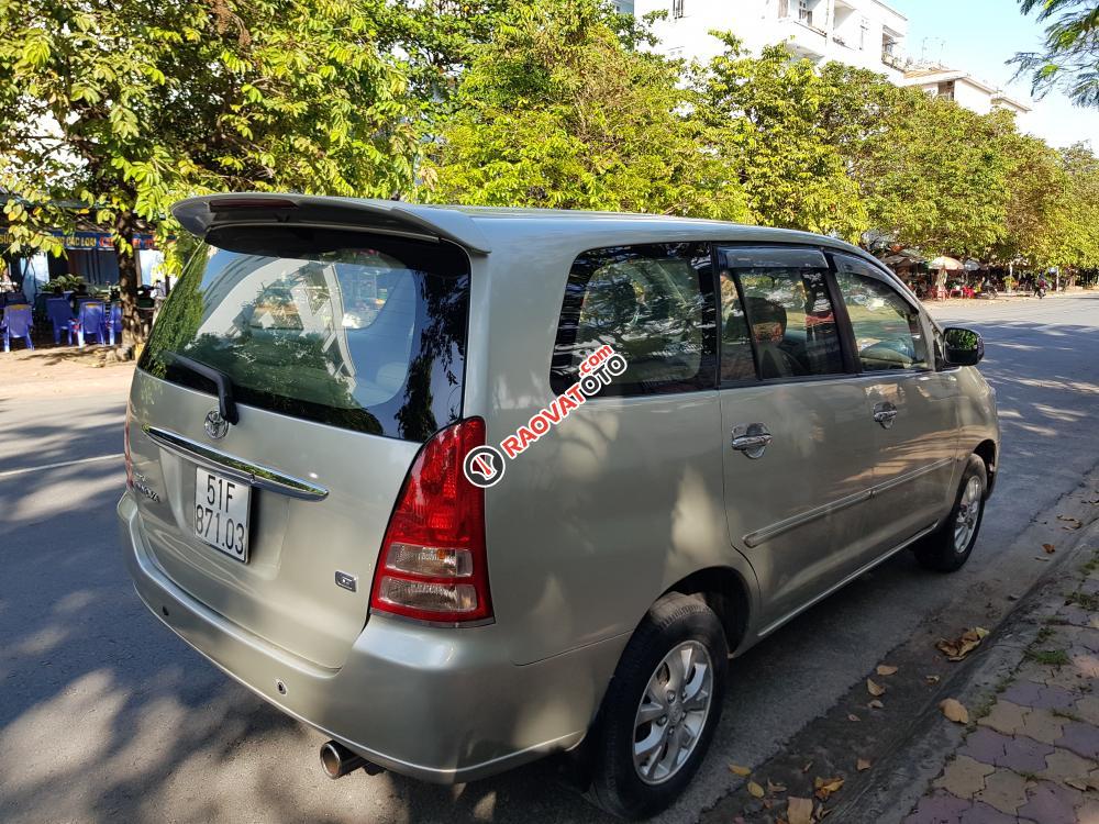 Bán xe Toyota Innova (G) đời 2006 MT, màu ghi-bạc, gia đình sử dụng zin 95%-6