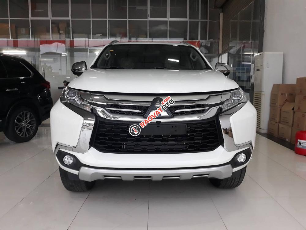 Bán xe 7 chỗ Pajero Sport giá tốt Mitsubishi Quảng Bình tháng 1-0