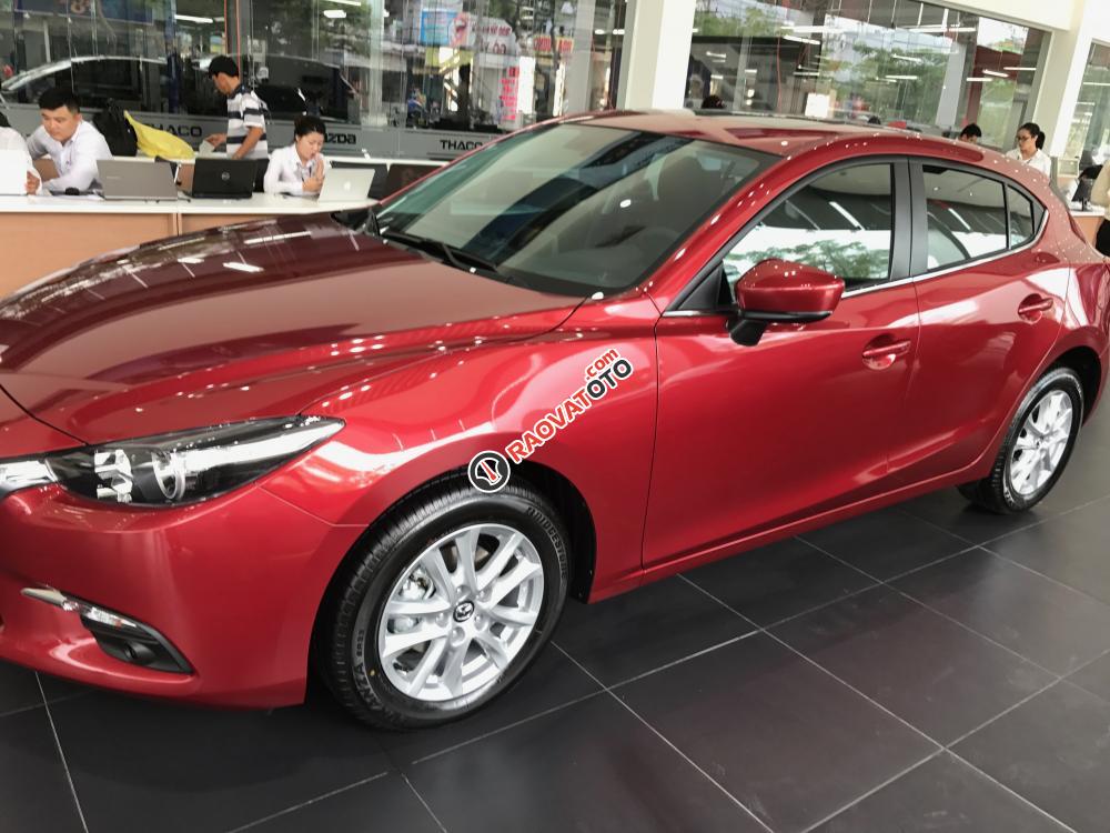 Mazda 3 2017 Facelift chỉ từ 649 triệu, đủ màu, giao xe ngay, ưu đãi khủng-0