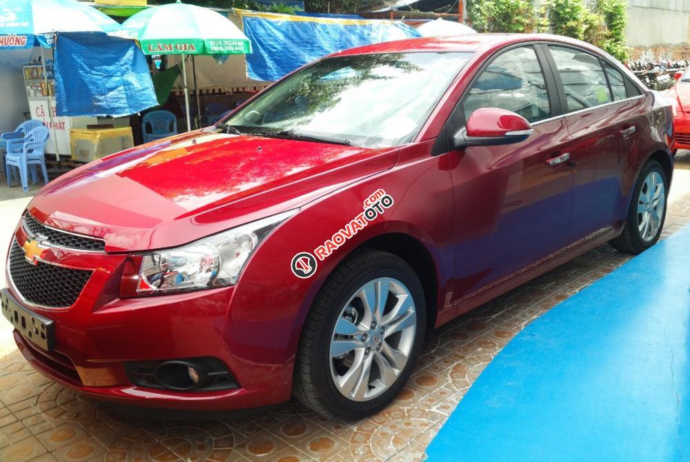 Cần bán xe Chevrolet Cruze LT 1.6MT đời 2017, hỗ trợ vay ngân hàng 80%. Gọi Ms. Lam 0939193718-3