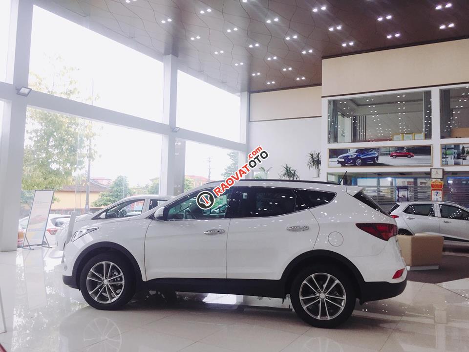 [Hyundai Huế] Cần bán Hyundai Santa Fe đời 2018, xăng, tiêu chuẩn, chính hãng, khuyến mãi khủng - LH: 0903545725-1