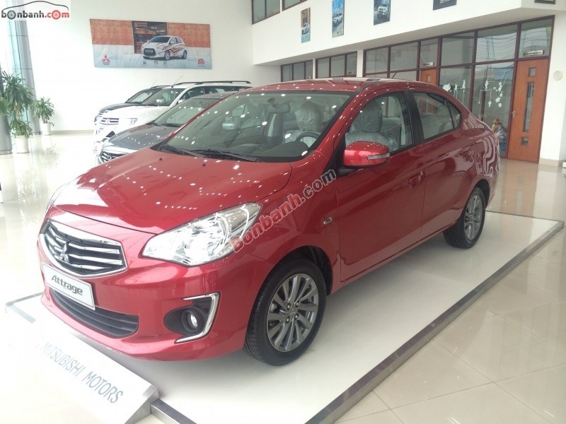 Bán Mitsubishi Attrage đời 2017, màu đỏ, nhập khẩu-5