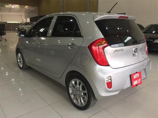 Bán xe Kia Picanto đời 2013, màu bạc, số tự động, giá 315tr-6