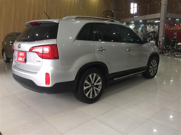 Bán Kia Sorento 2.2AT 2014, màu bạc-6