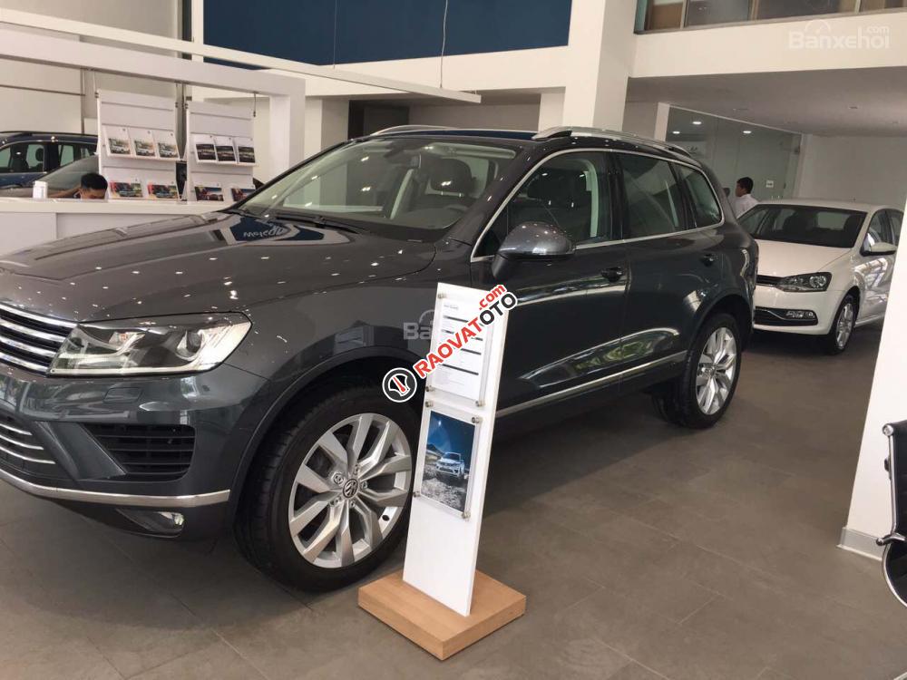 Bán Volkswagen Touareg GP đời 2014, màu xám (ghi), nhập khẩu Đức. LH Hương 0902.608.293, cam kết giá tốt nhất-14