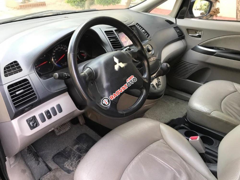 Bán xe Mitsubishi Grandis 2.4 đời 2005, màu đen-2