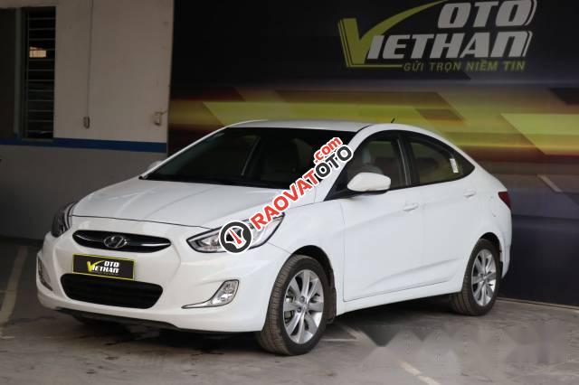 Bán xe Hyundai Accent Blue 1.4MT đời 2016, màu trắng-0