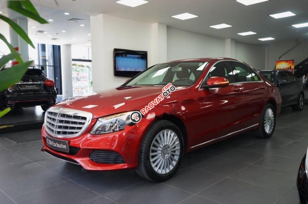 Bán ô tô Mercedes C250 Exclusive đời 2016, màu đỏ-1