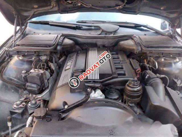 Cần bán gấp BMW 5 Series 525i 2002, giá 180tr-2