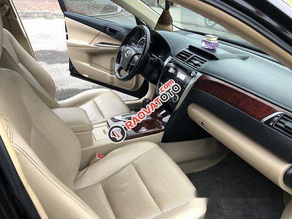 Bán Toyota Camry năm 2012, màu đen số tự động-6