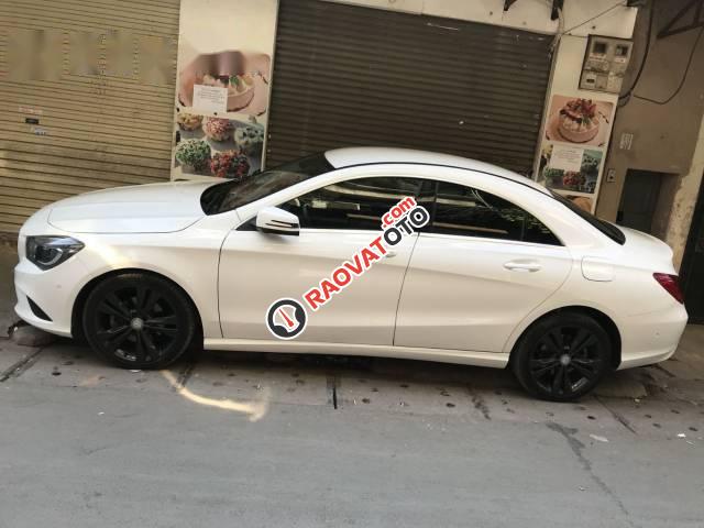 Bán xe Mercedes CLA200 2014, màu trắng, nhập khẩu-3