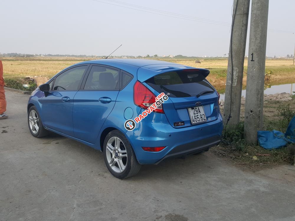 Cần bán lại xe Ford Fiesta 1.6 AT Sport đời 2011, màu xanh lam-12