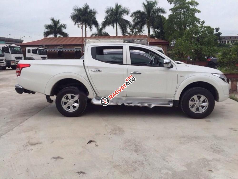 Bán Mitsubishi Triton đời 2017, màu trắng, nhập khẩu nguyên chiếc, giá tốt-4