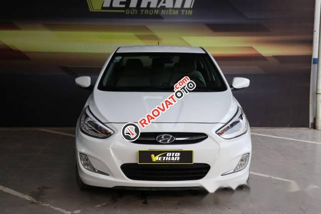 Bán xe Hyundai Accent Blue 1.4MT đời 2016, màu trắng-1