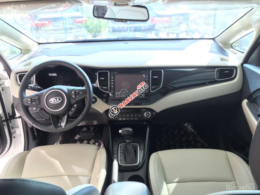 Bán xe Kia Rondo, số sàn, xe mới 2017, cam kết giá tốt nhất TP HCM hiện nay và nhiều quà tặng, gọi ngay 0906.969.445-4