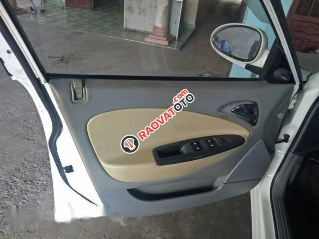 Bán xe Daewoo Nubira đời 2002, màu trắng giá cạnh tranh-2