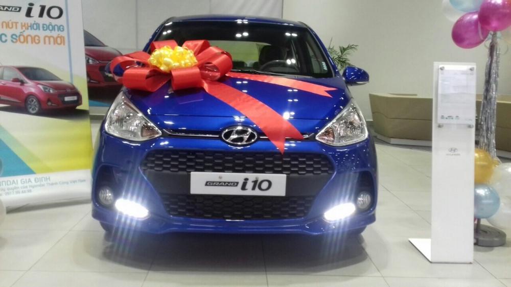 Bán xe Hyundai Grand i10 đời 2017, màu trắng, nhập khẩu  -4