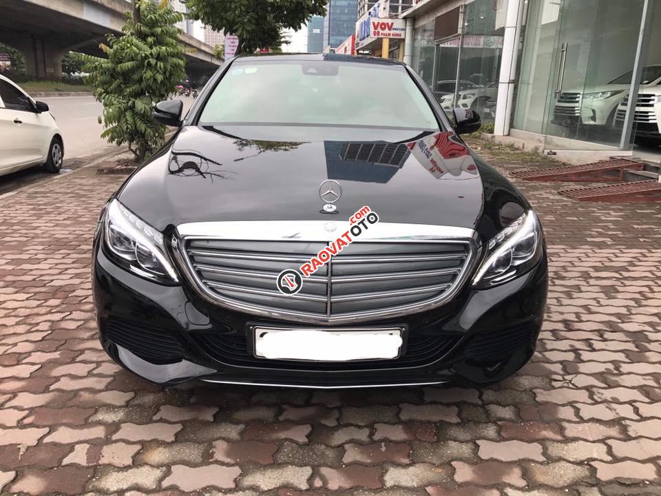 Bán Mercedes C250 Exclusive, đk 2017, xe lướt đẹp nhất thị trường-0