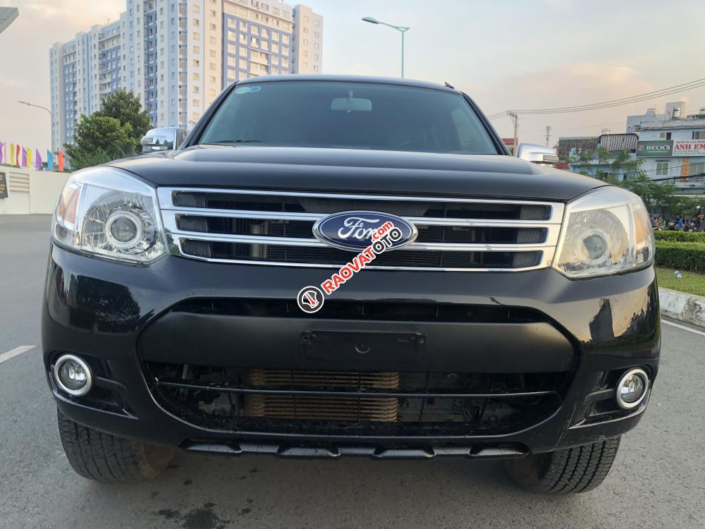 Cần bán Ford Everest đời 2015, màu đen số sàn-7