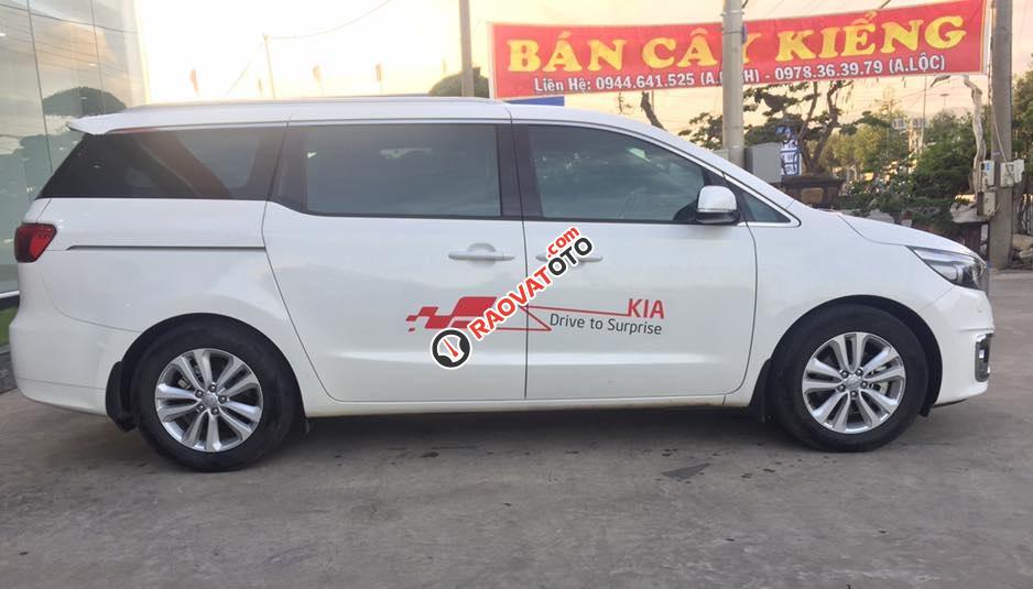 Bán ô tô Kia Sedona 7 chỗ cỡ lớn mới, giá tốt-0